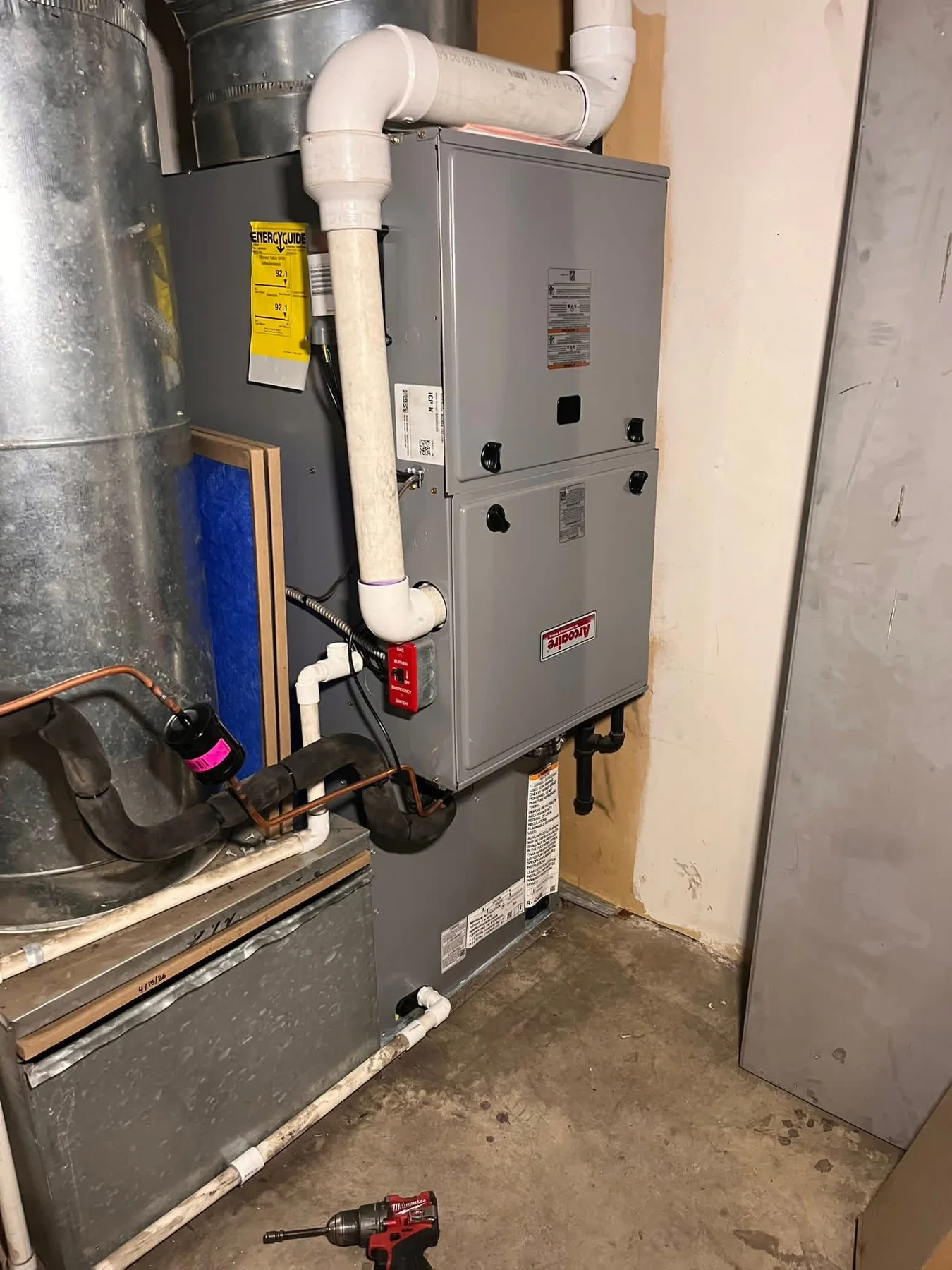 Indoor air handler and HVAC equipment